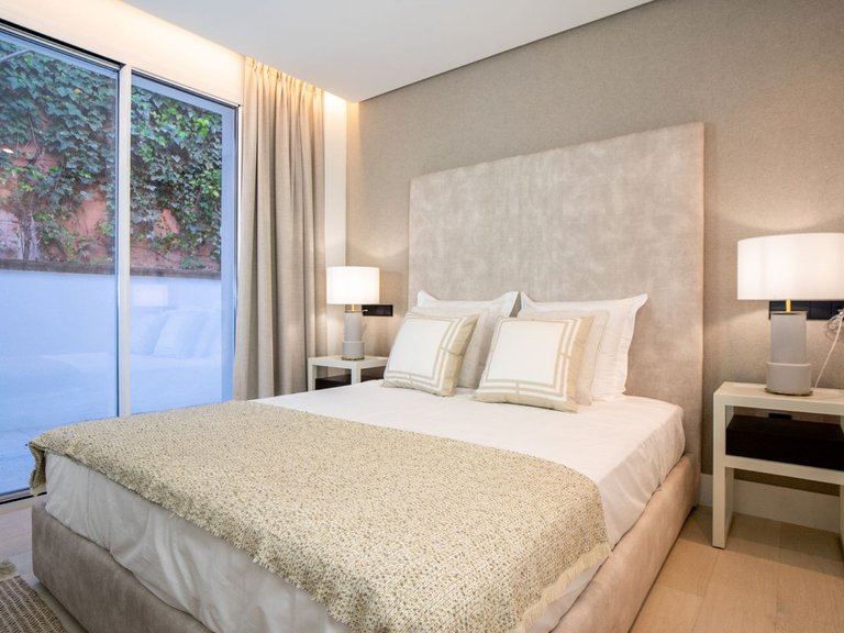 Villa for Sale in Nueva Andalucía, Malaga 6