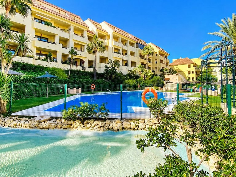Apartment for Sale in La Duquesa, Malaga 1