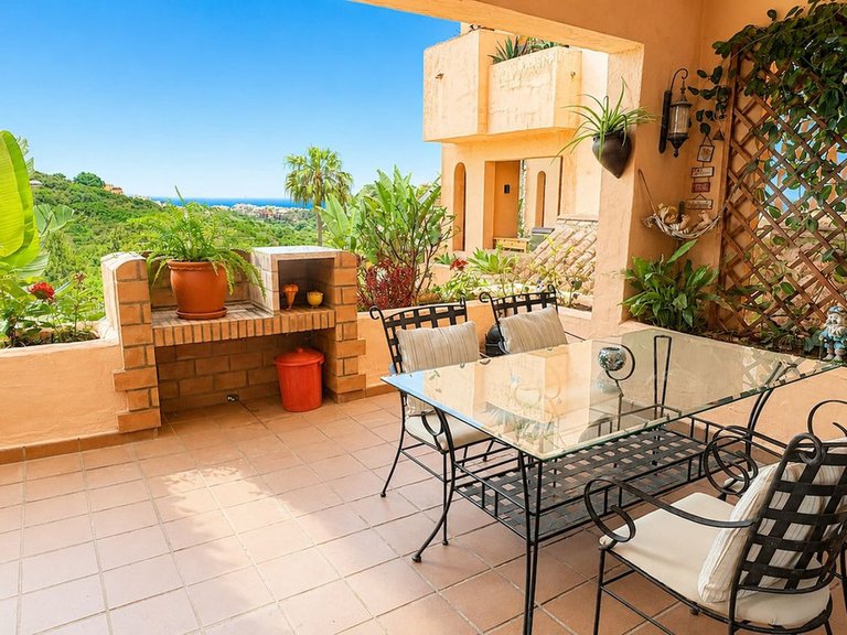 Apartment for Sale in La Duquesa, Malaga 11