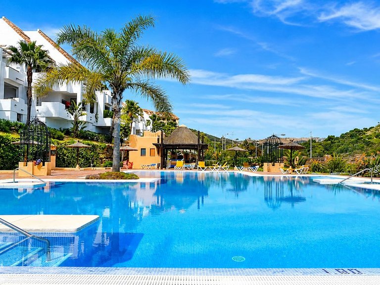 Apartment for Sale in La Duquesa, Malaga 13