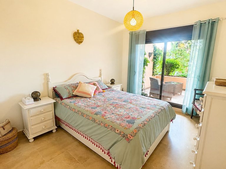 Apartment for Sale in La Duquesa, Malaga 6