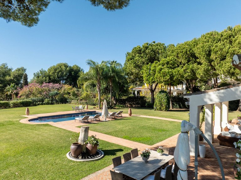 Villa for Sale in Marbella, Malaga 12