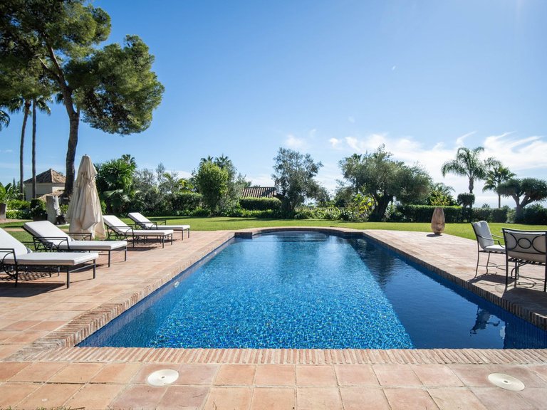 Villa for Sale in Marbella, Malaga 22