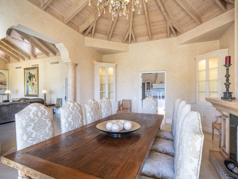 Villa for Sale in Marbella, Malaga 23