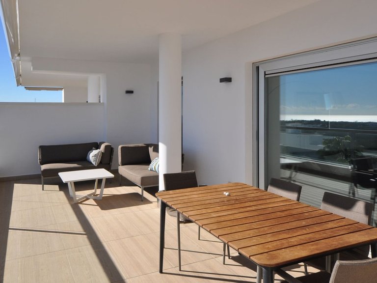 Apartment for Sale in Los Arqueros, Malaga 5