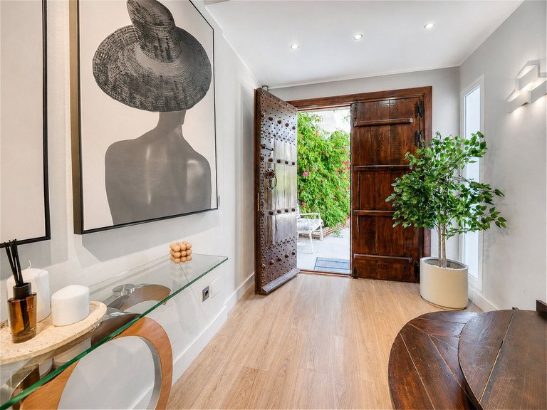 Villa for Sale in Benahavís, Malaga 13