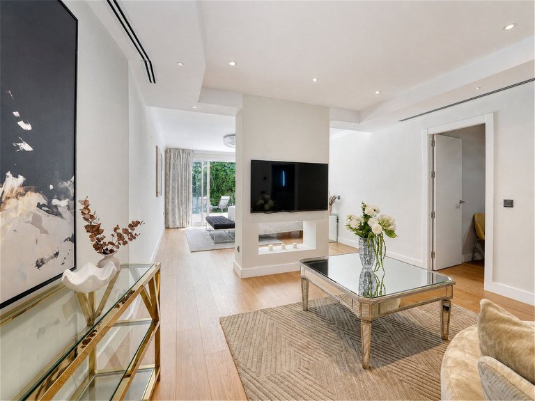 Villa for Sale in Benahavís, Malaga 19