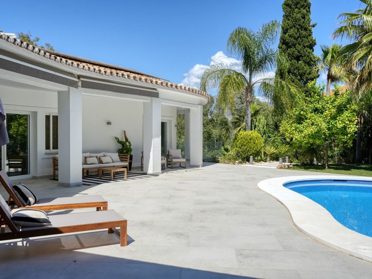 Villa for Sale in Benahavís, Malaga 22