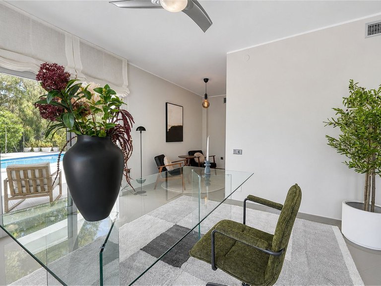 Villa for Sale in Benahavís, Malaga 30