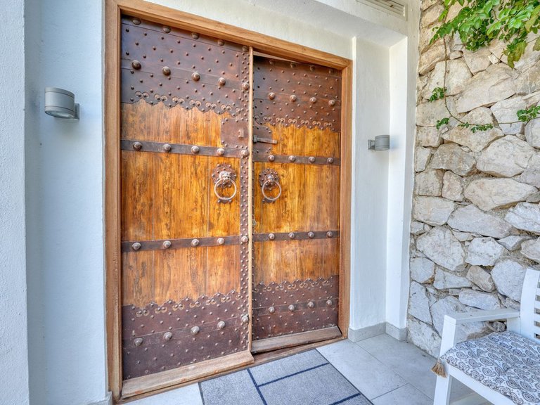 Villa for Sale in Benahavís, Malaga 56