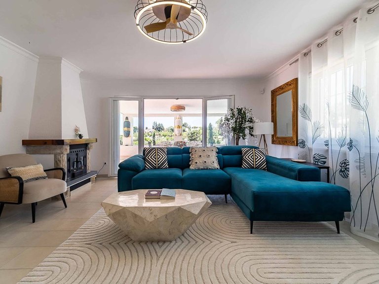 Villa for Sale in Benalmadena, Malaga 8