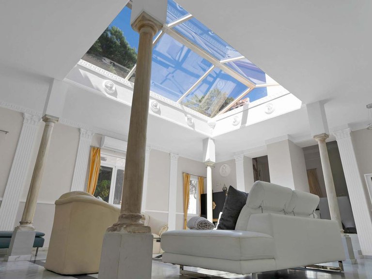 Villa for Sale in Marbella, Malaga 10