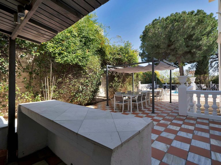 Villa for Sale in Marbella, Malaga 28