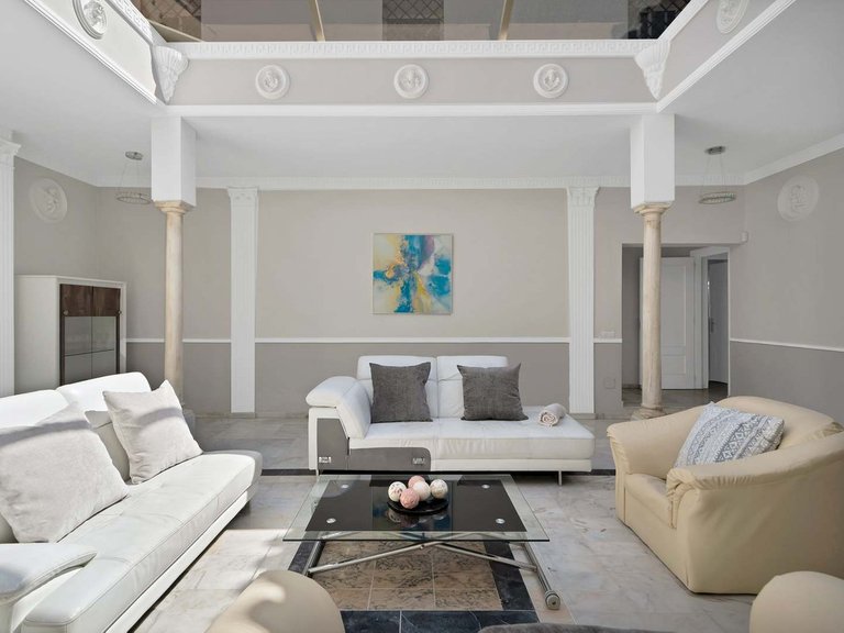 Villa for Sale in Marbella, Malaga 8