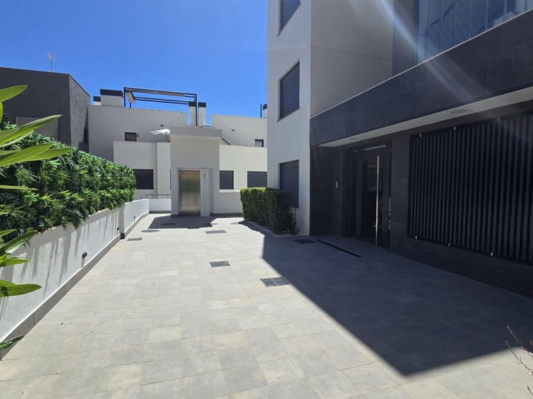 Apartment for Sale in La Cala De Mijas, Malaga 54