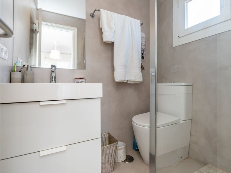 Villa for Sale in San Pedro De Alcántara, Malaga 25