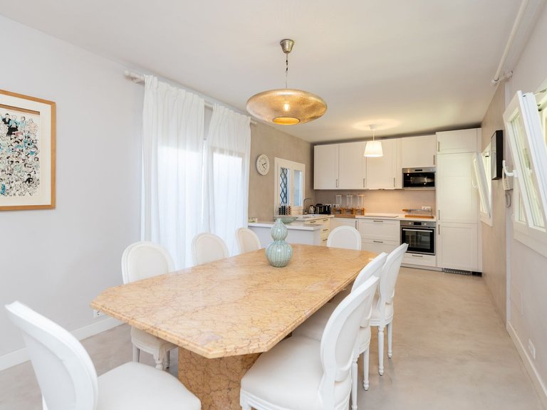 Villa for Sale in San Pedro De Alcántara, Malaga 6