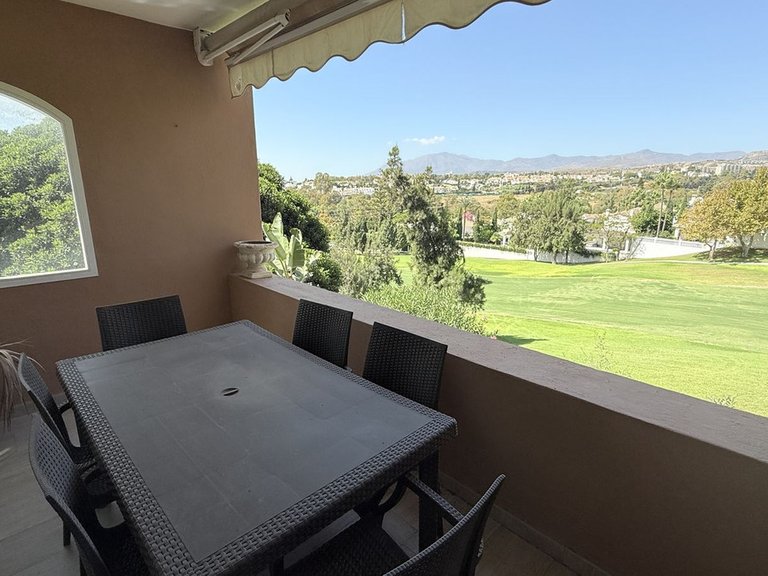 Apartment for Sale in Guadalmina Alta, Malaga 5