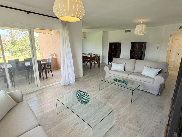 Apartment for Sale in Guadalmina Alta, Malaga 7