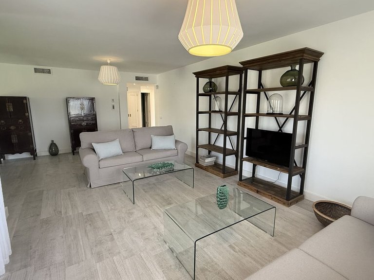 Apartment for Sale in Guadalmina Alta, Malaga 9
