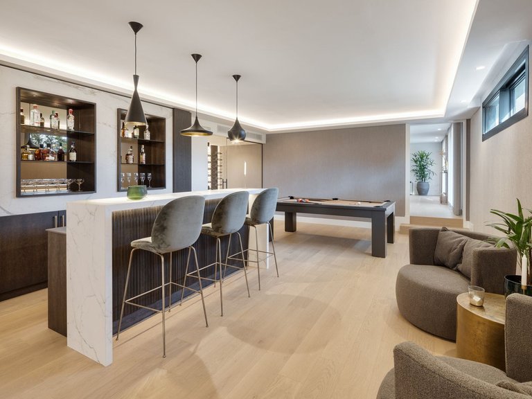 Villa for Sale in Nueva Andalucía, Malaga 37