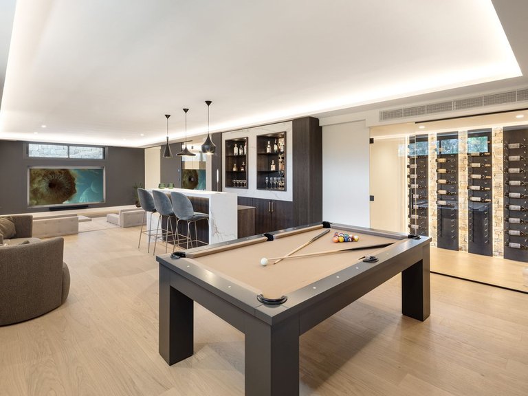 Villa for Sale in Nueva Andalucía, Malaga 40