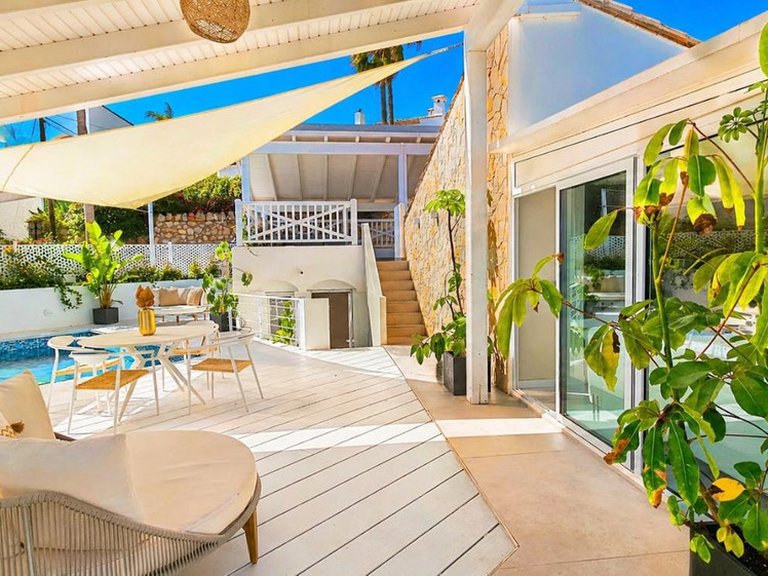 Villa for Sale in Estepona, Malaga 20