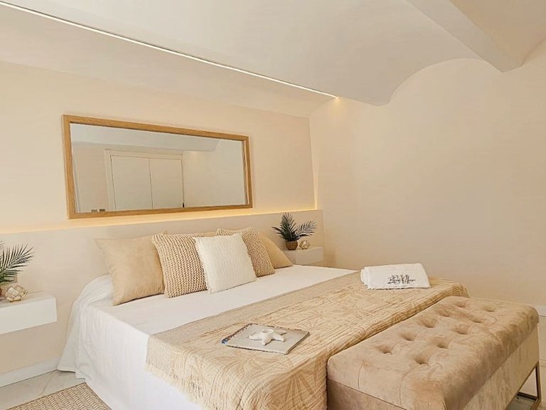 Villa for Sale in Estepona, Malaga 31