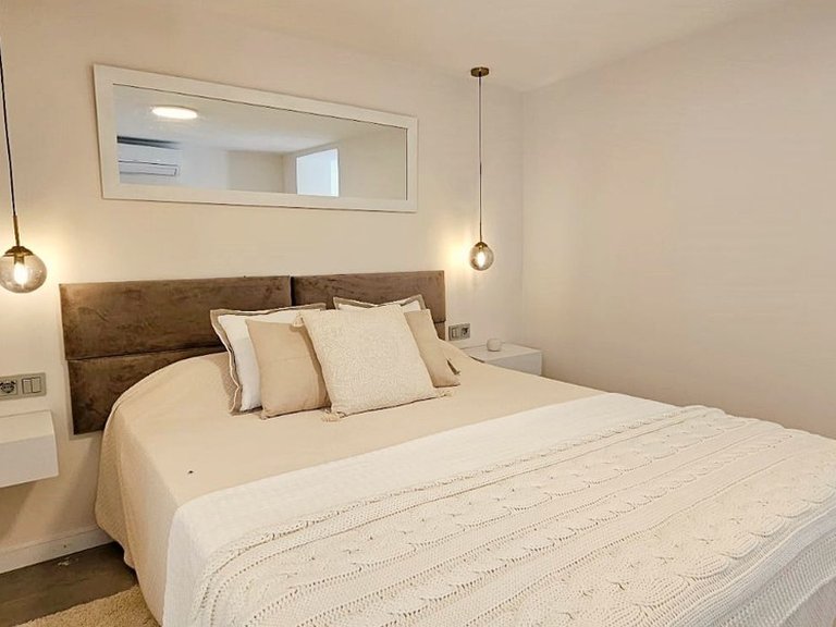 Villa for Sale in Estepona, Malaga 33