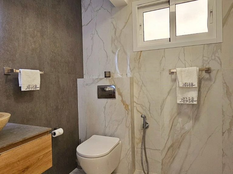 Villa for Sale in Estepona, Malaga 37