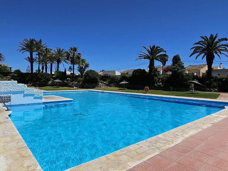 Villa for Sale in Estepona, Malaga 46