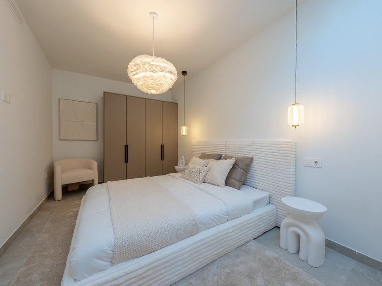 Villa for Sale in Nueva Andalucía, Malaga 12