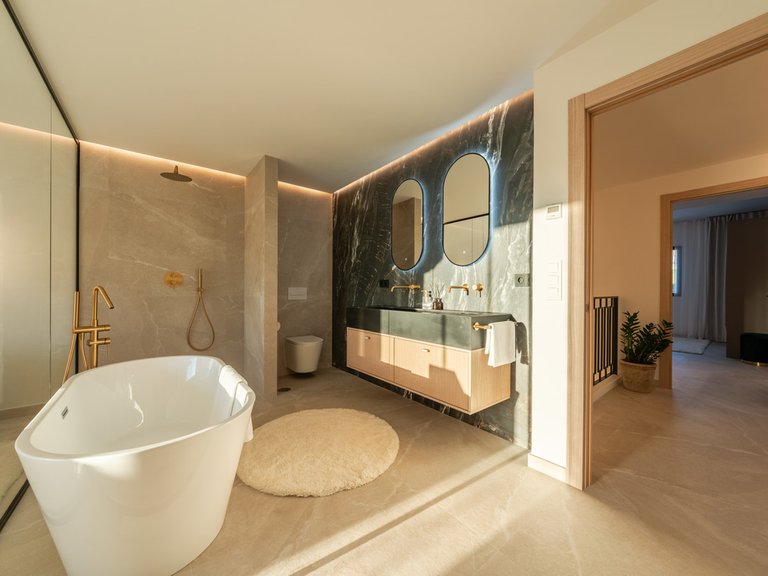 Villa for Sale in Nueva Andalucía, Malaga 23