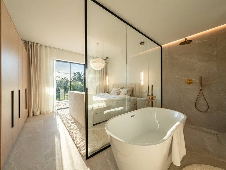 Villa for Sale in Nueva Andalucía, Malaga 27