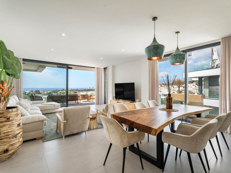Apartment for Sale in Artola, Malaga 10