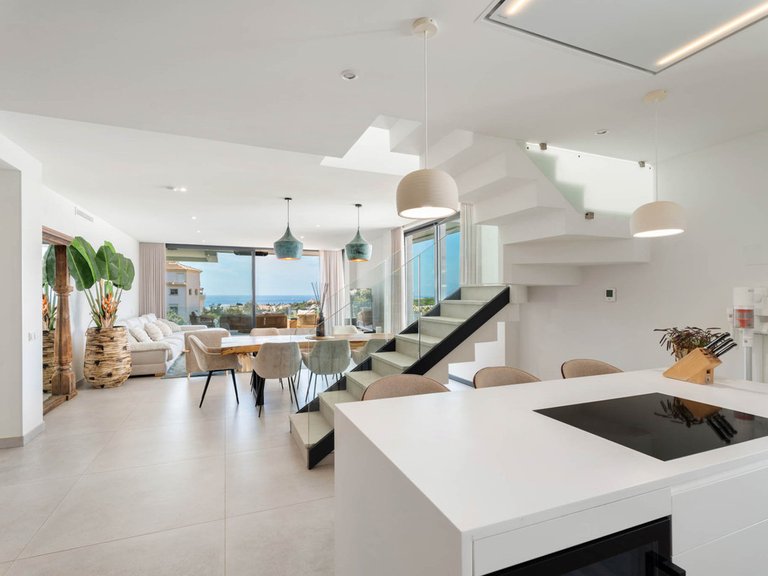 Apartment for Sale in Artola, Malaga 11