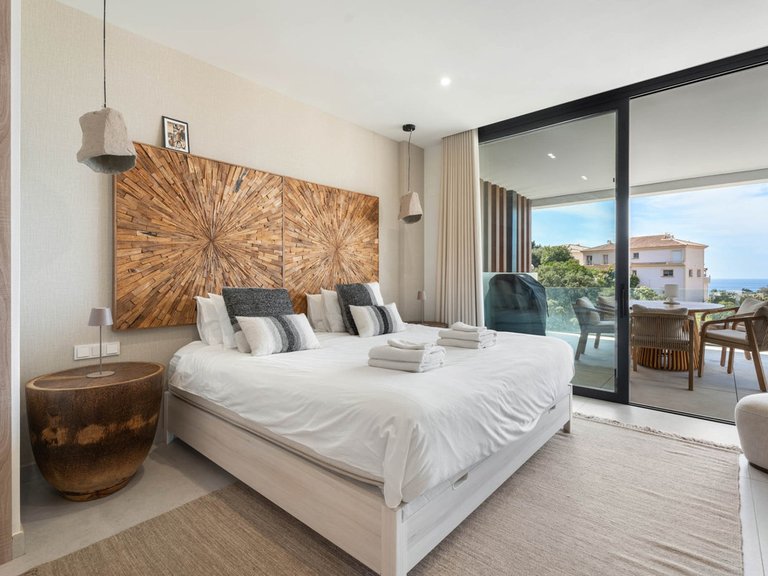 Apartment for Sale in Artola, Malaga 15