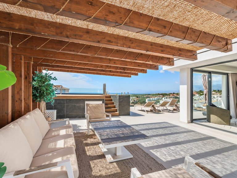 Apartment for Sale in Artola, Malaga 35