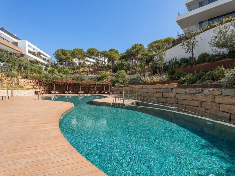 Apartment for Sale in Artola, Malaga 41