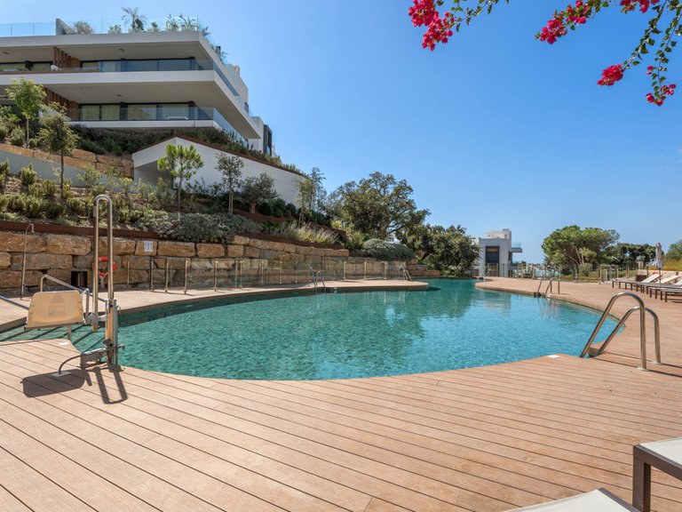 Apartment for Sale in Artola, Malaga 42
