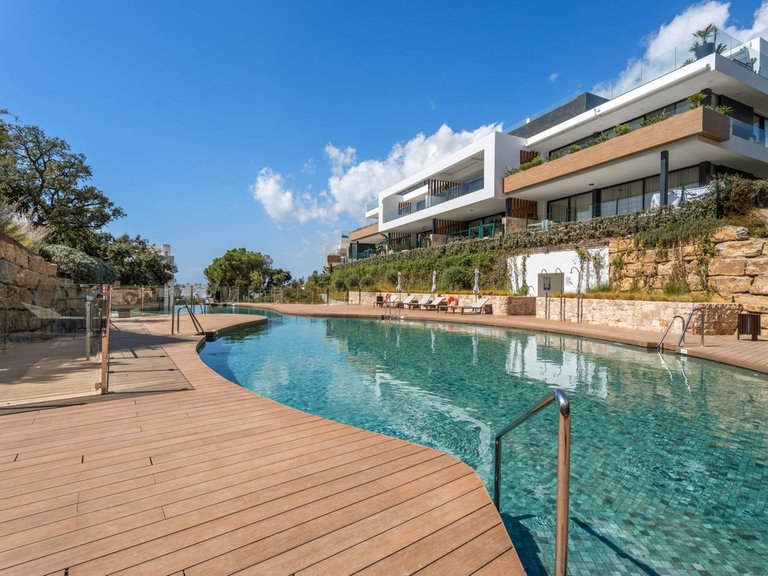 Apartment for Sale in Artola, Malaga 43