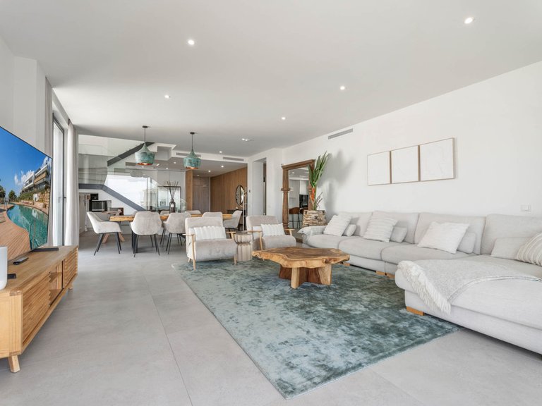 Apartment for Sale in Artola, Malaga 5