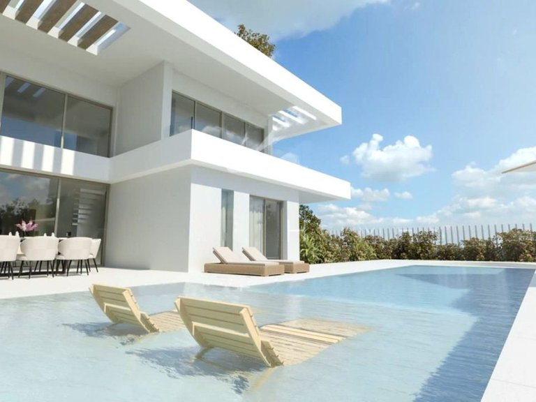 Villa for Sale in Manilva, Malaga 2