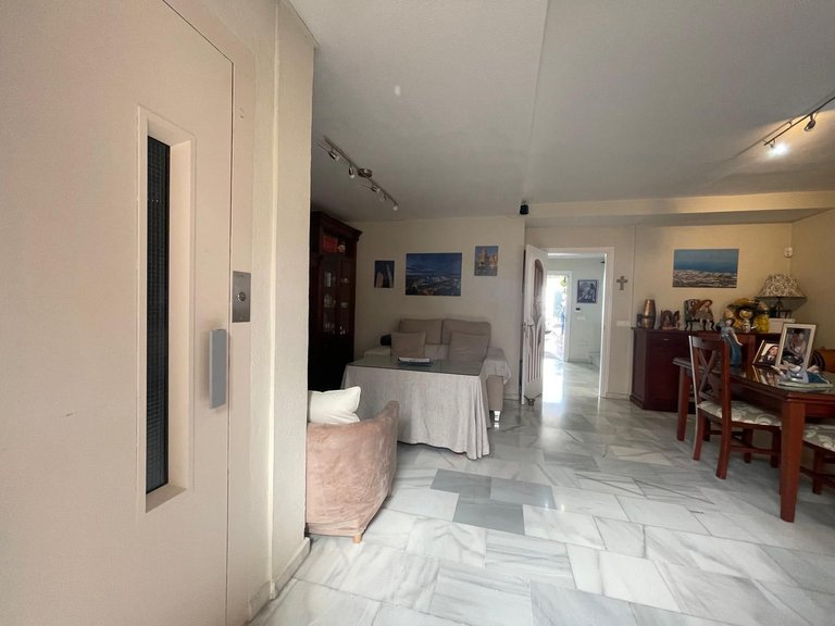Villa for Sale in Benalmadena, Malaga 26