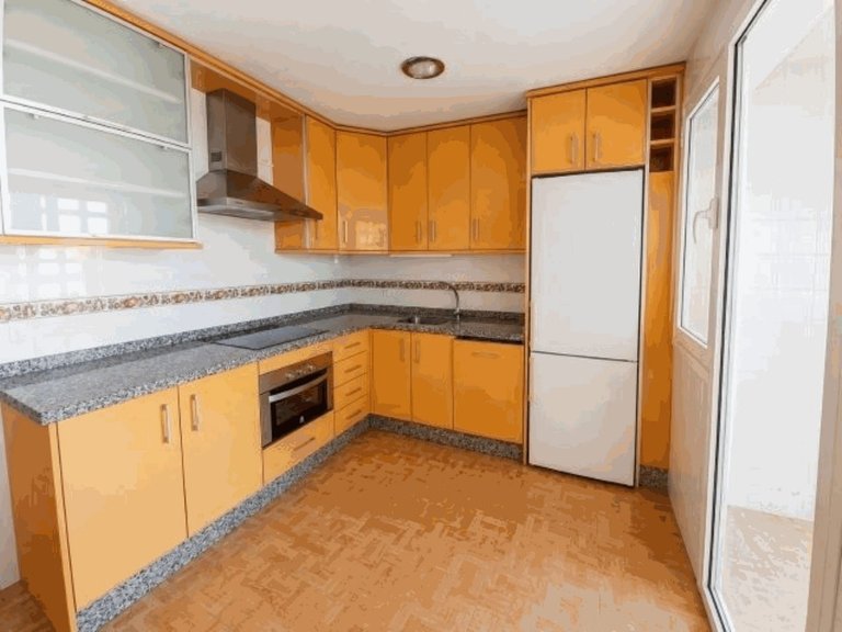 Apartment for Sale in San Luis De Sabinillas, Malaga 9