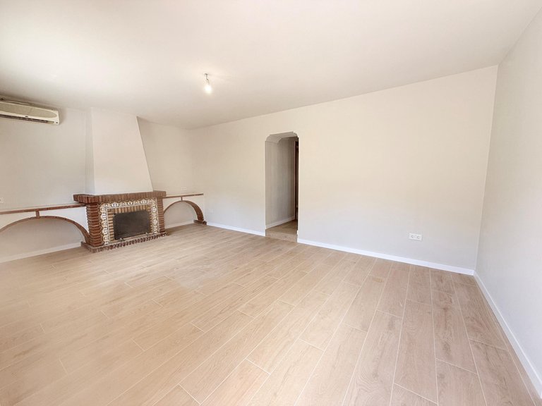 Villa for Sale in Coín, Malaga 2