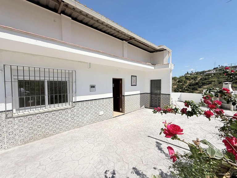 Villa for Sale in Coín, Malaga 23