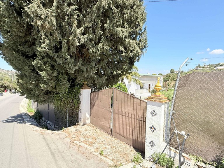 Villa for Sale in Coín, Malaga 33