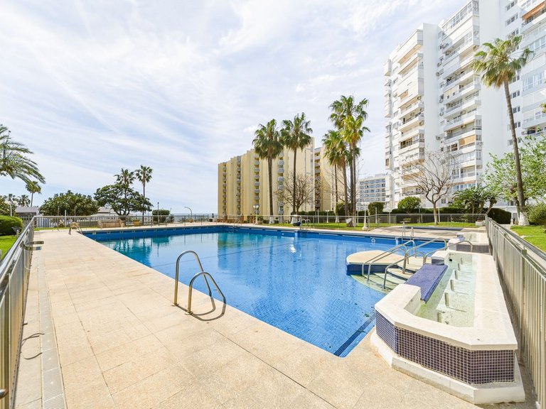 Apartment for Sale in Benalmadena Costa, Malaga 34