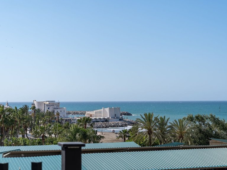 Apartment for Sale in Costa del Sol, Benalmadena Costa, Malaga 39